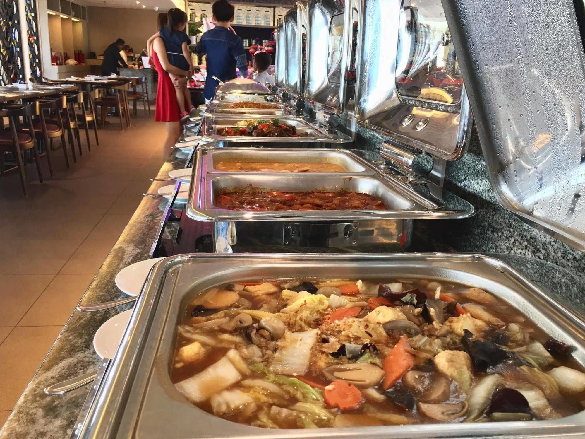 Malacca Estadia Hotel מראה חיצוני תמונה